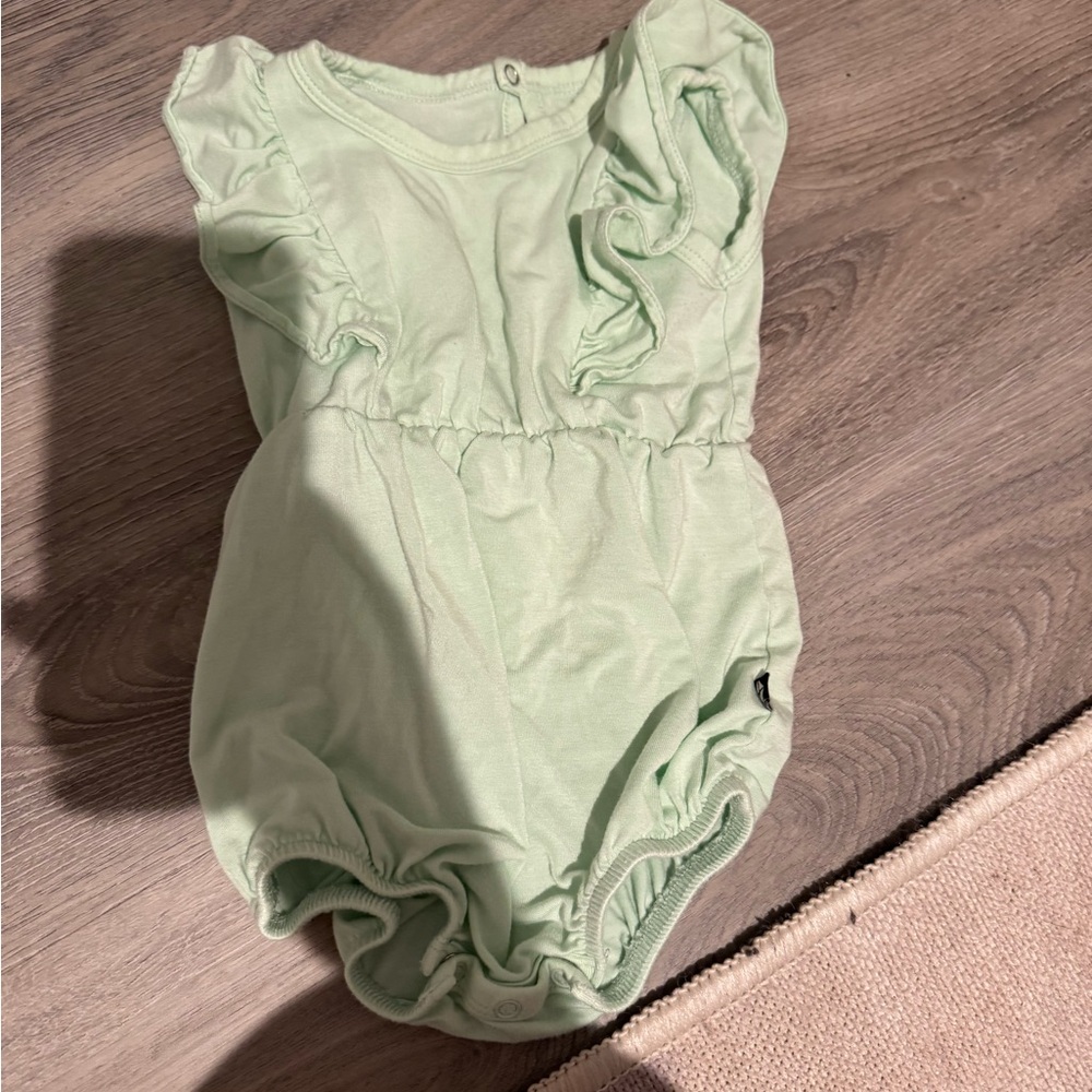Kyte BABY Light Green Kids Bodysuit